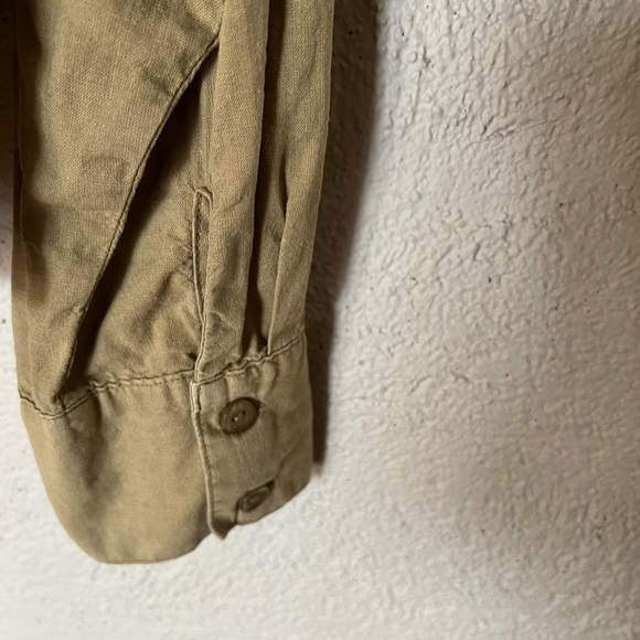 Young Fabulous and Broke Tourist Top - Picture 9 of 9